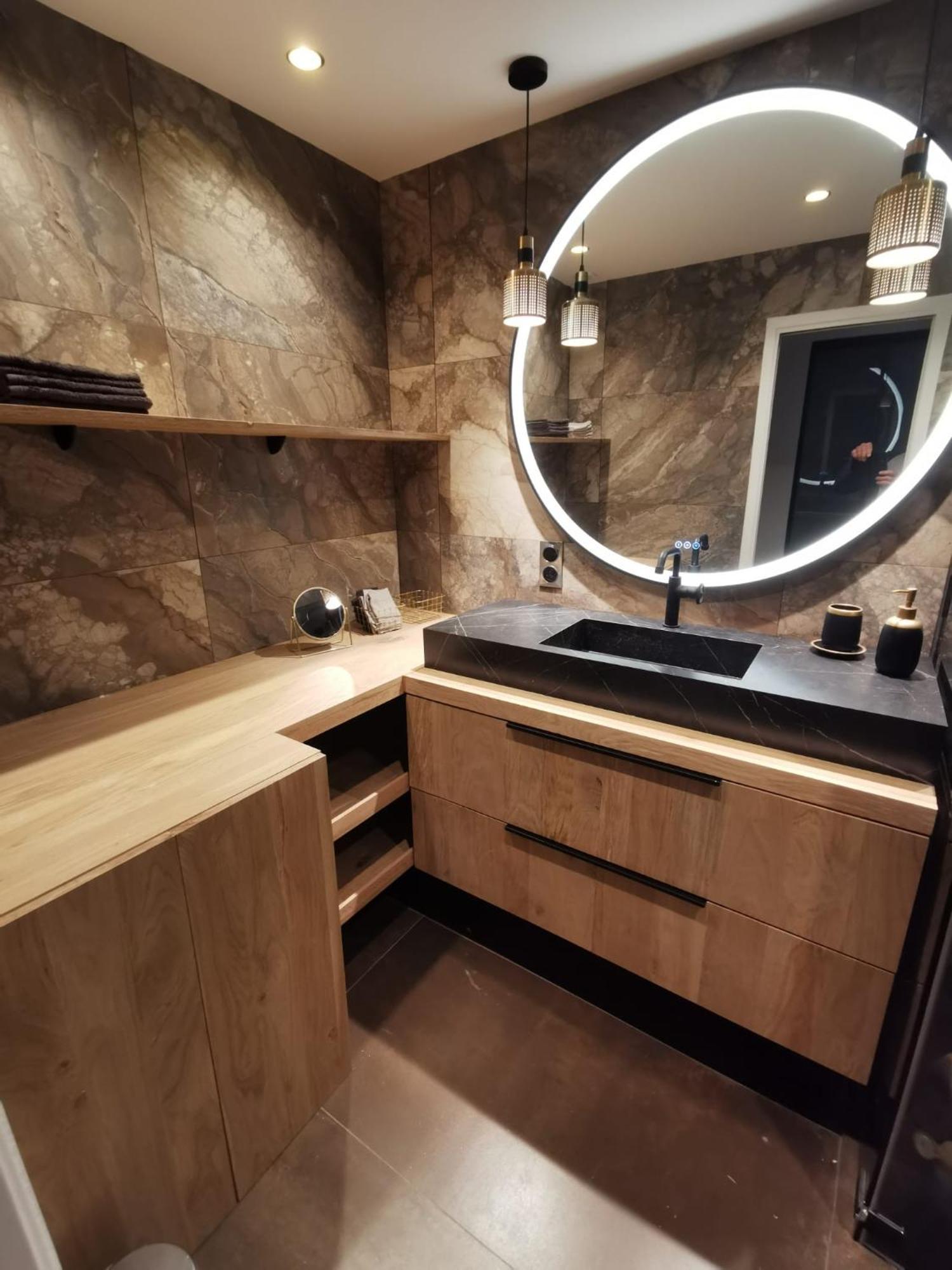 2 Bedrooms Seafront Кан Екстериор снимка